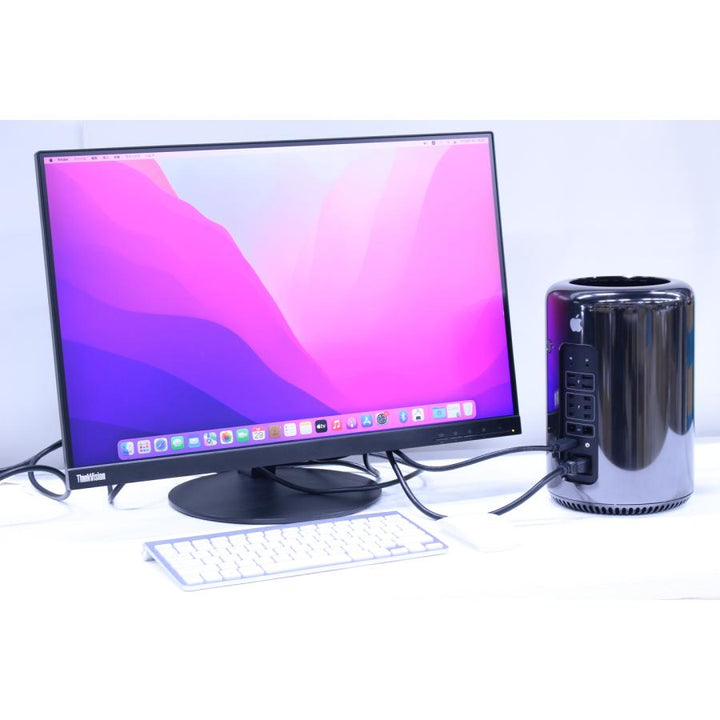 中古（やや傷や汚れあり）デスクトップパソコン Xeon 32Gメモリ 24インチWUXGAモニターセット MacPro 3.5 6Coa A1481 Xeon E5-1650v2 SSD256G FireProD500x2基 OS 12 Monterey