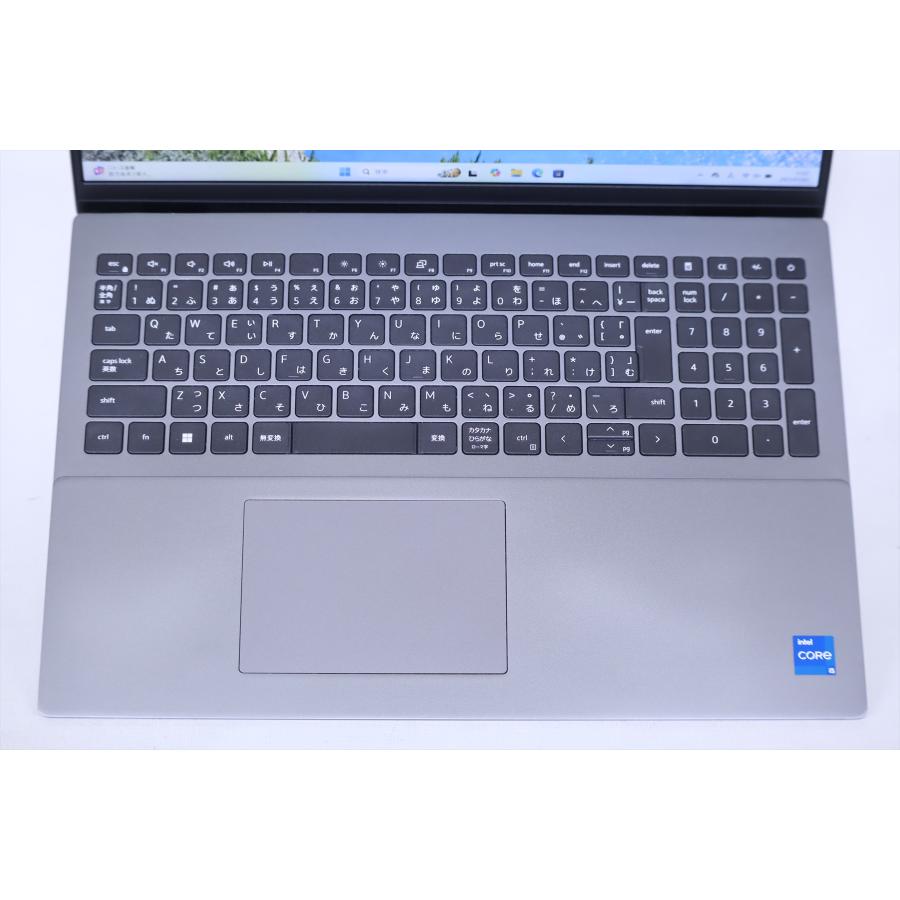 中古（目立った傷や汚れなし） 12世代Corei5 16Gメモリ Vostro 16 5620 i5-1240P 16GB SSD256GB 16.0WUXGA Wi-Fi 6 Windows11 ノートパソコン