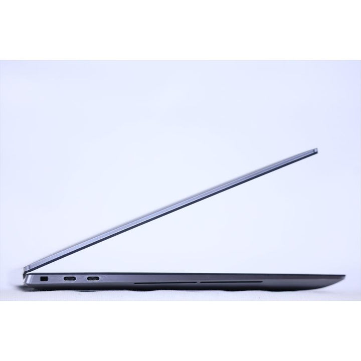 中古（目立った傷や汚れなし） 15.6UHD+3840x2400タッチ液晶+Quadro搭載 Precision 5550 i7-10850H 32G 512G WiFi6 Windows11 バッテリー良好 ノートパソコン