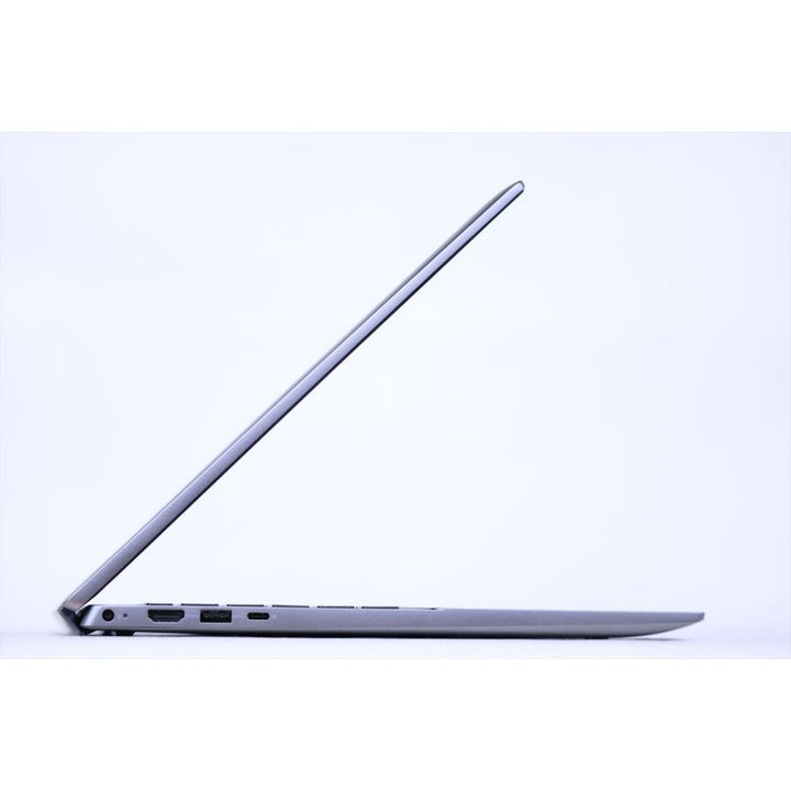 中古（目立った傷や汚れなし） 12世代Corei5 16Gメモリ Vostro 16 5620 i5-1240P 16GB SSD256GB 16.0WUXGA Wi-Fi 6 Windows11 ノートパソコン