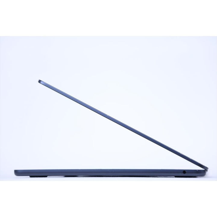 中古（やや傷や汚れあり） 2022年モデル M2チップ搭載 MacBook Air Retina 2022 Apple M2 8G 512G 13.3Retina Mac OS 26 Tahoe 薄型ボディ ノートパソコン