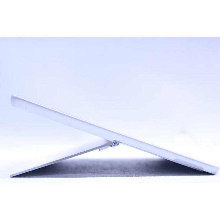 中古（目立った傷や汚れなし） 2021年発売 軽量約544g Surface Go 3 Pentium Gold 6500Y 4G 64G 10.5タッチ Wi-Fi6 Windows11 持ち運び最適 バッテリー良好 ノートパソコン