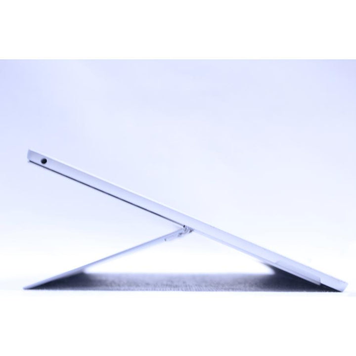 中古（目立った傷や汚れなし） 薄型軽量 Surface Pro 5 LTE i5-7300U 8G SSD256G 12.3PixelSense 顔認証 Win11リカバリ 新品キーボード追加可 ノートパソコン