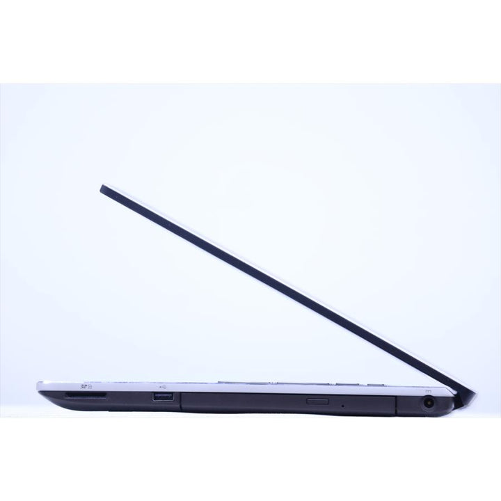 中古（やや傷や汚れあり） 17.3インチ大画面液晶 パワフルモデル Corei7 16Gメモリ LIFEBOOK NH90/D2 i7-9750H 16G 256G+1T 17.3FHD ブルーレイ Win11 ノートパソコン