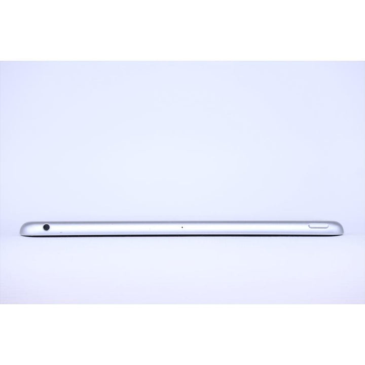 中古（やや傷や汚れあり） 2021年モデル 第9世代 タブレット iPad A13 Bionic eMMC64GB 10.2Retina iPadOS 26.0.1 Wi-Fiモデル